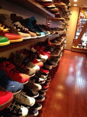 Sneaker Hub in Union City, NJ 07087 .